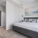 Appartement Towarowa Towers Warschau