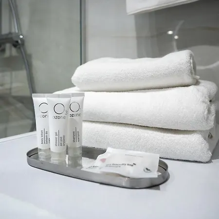 Towarowa Towers Apartman *