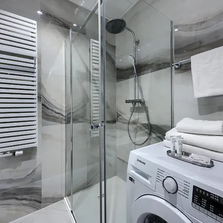 Apartman Towarowa Towers *