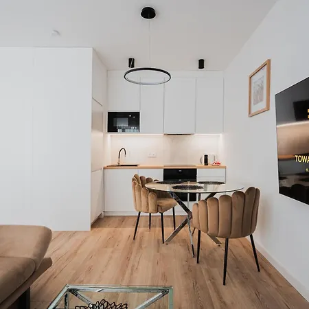 Towarowa Towers דירה *