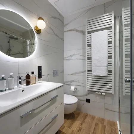 Apartman Towarowa Towers *